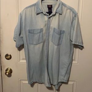 Men’s faded blue jean buttoned down shirt